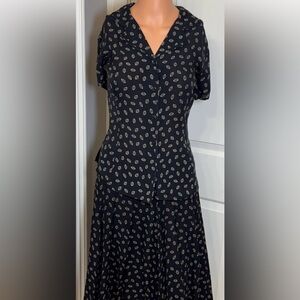 Vintage Jones New York Collection 100% Silk 2 Piece – Blouse & Midi – Size 12